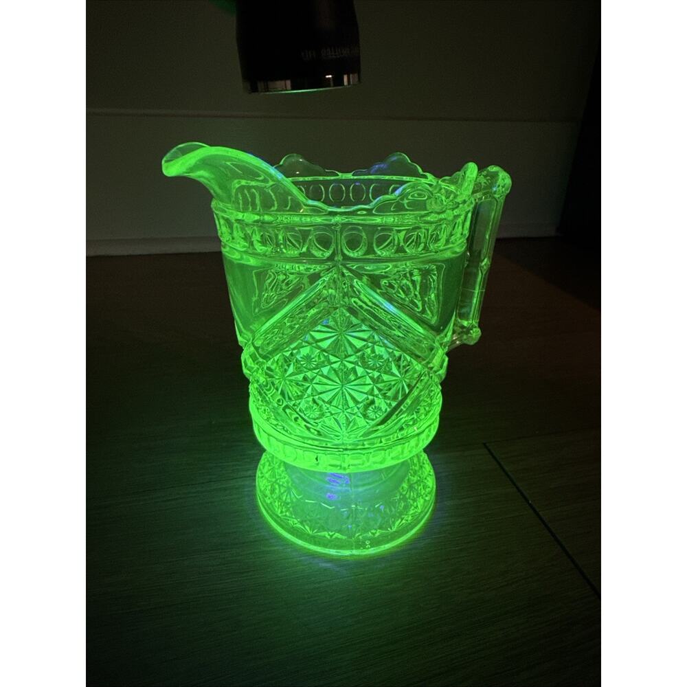 Uranium Vaseline EAPG Richard’s & Hartley Vaseline Pitcher 6” Late 1800s uranium - Picture 5 of 12